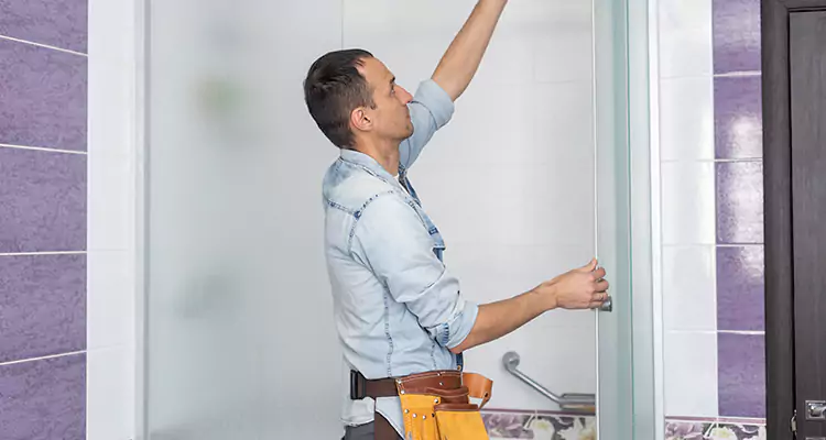 Glass Sliding Door Repair Near You in ⁣ Carrollwood, FL